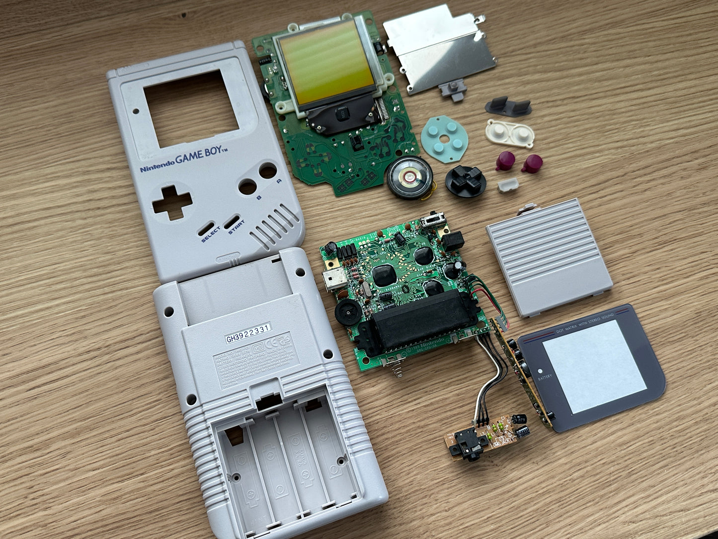 Original Off-White/Grey Game Boy DMG-01